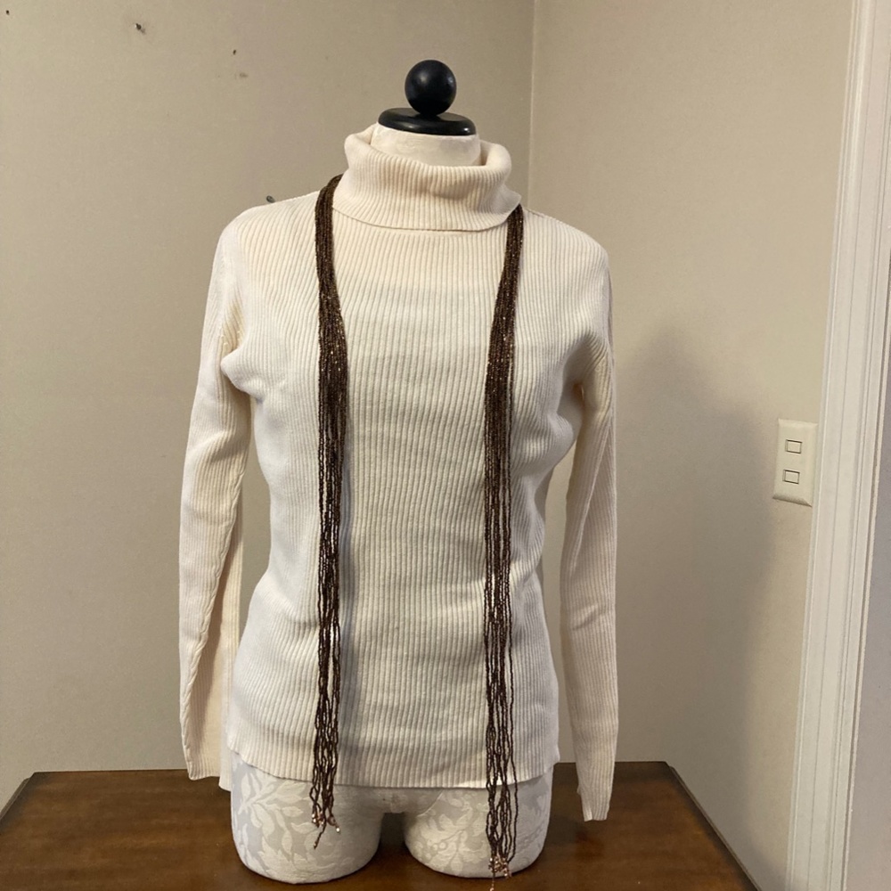 Beaded brown and gold necklace or belt.